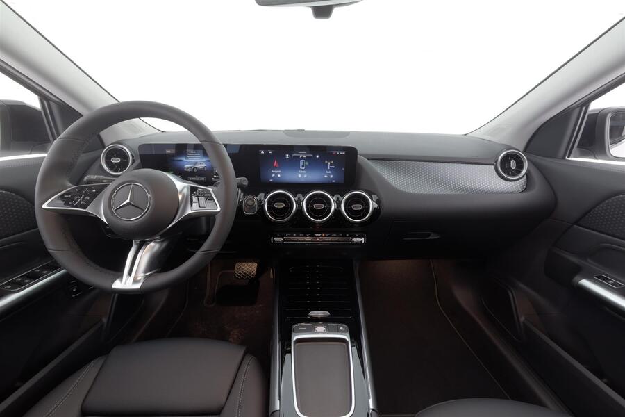 heti ajoon Mercedes-Benz GLA