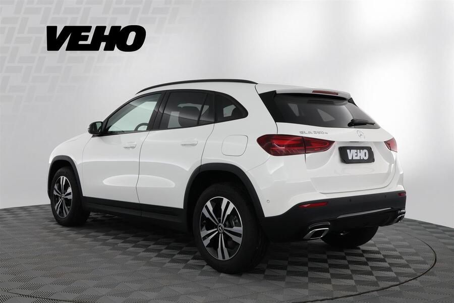 heti ajoon Mercedes-Benz GLA