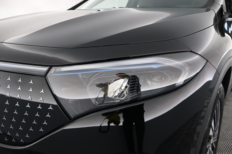 heti ajoon Mercedes-Benz EQA