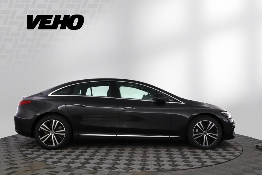 heti ajoon Mercedes-Benz EQE