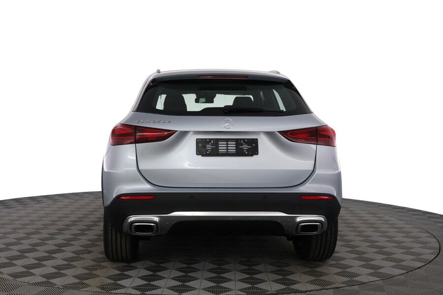 heti ajoon Mercedes-Benz GLA