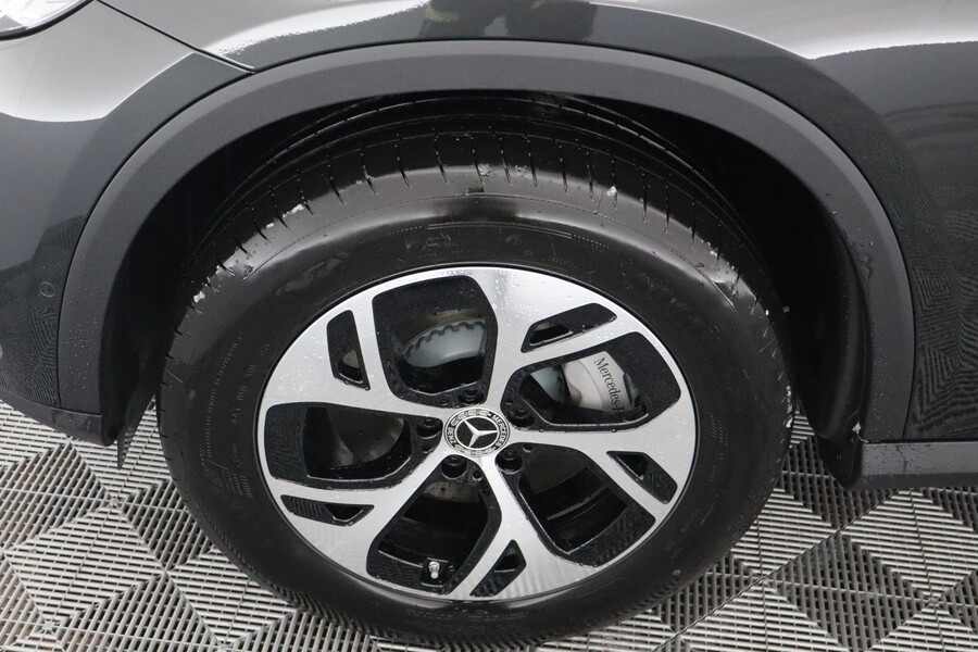 heti ajoon Mercedes-Benz GLC