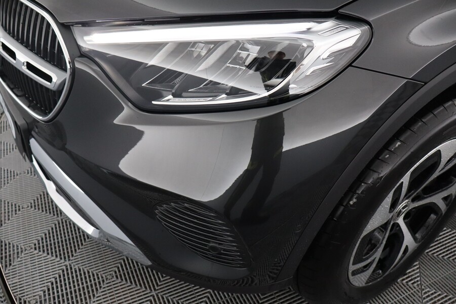 heti ajoon Mercedes-Benz GLC