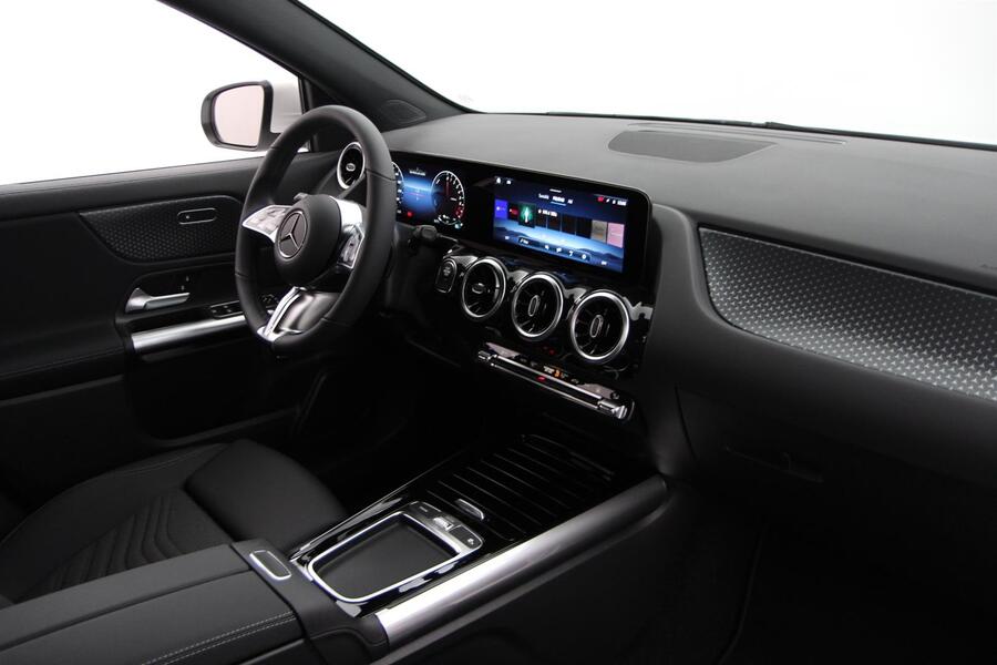 heti ajoon Mercedes-Benz GLA