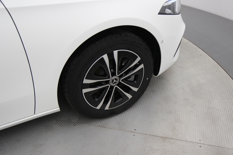 heti ajoon Mercedes-Benz A