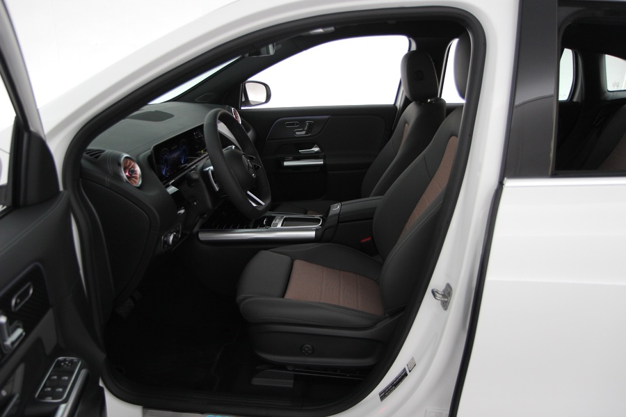 heti ajoon Mercedes-Benz EQA