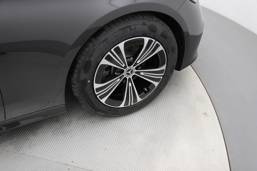 heti ajoon Mercedes-Benz E