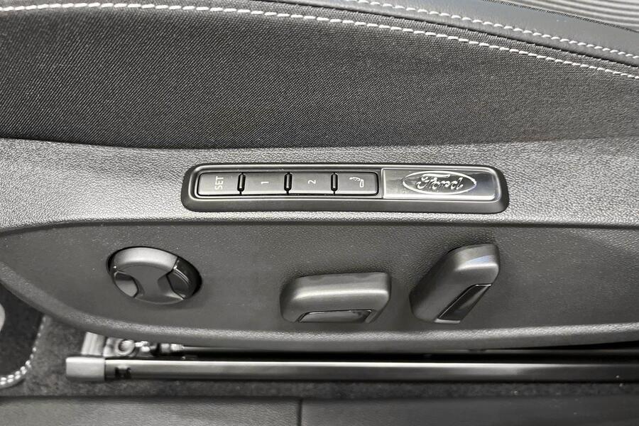 heti ajoon Ford Capri