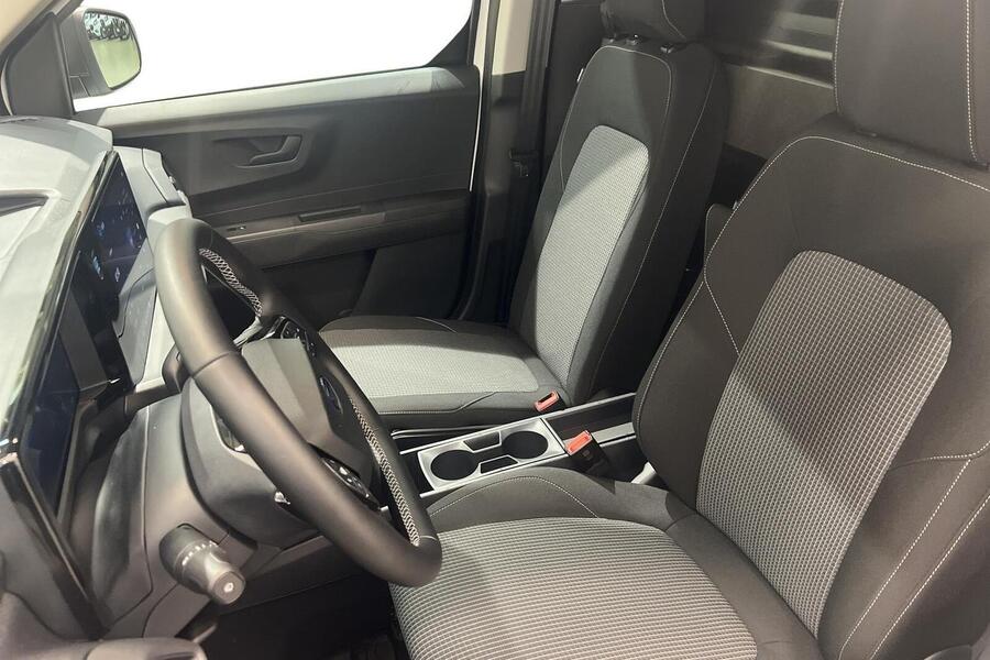 heti ajoon Ford Transit Courier