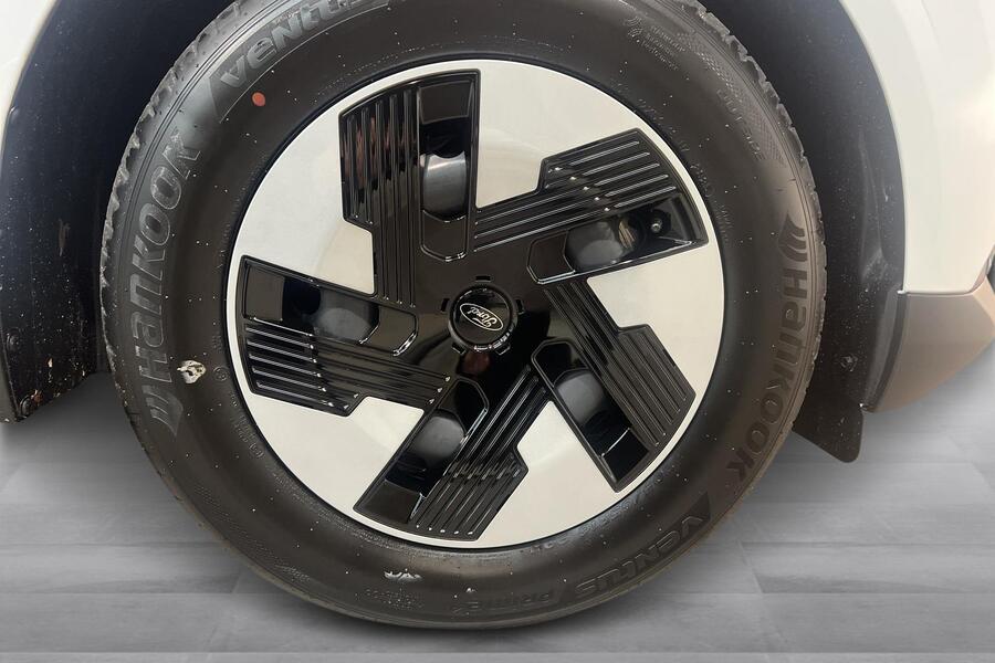 heti ajoon Ford Transit Courier