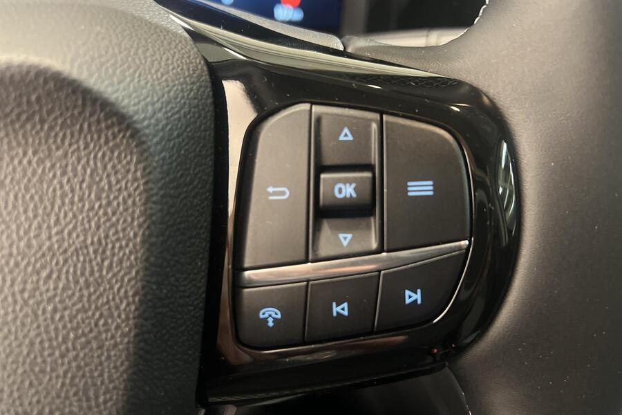 heti ajoon Ford Transit Courier