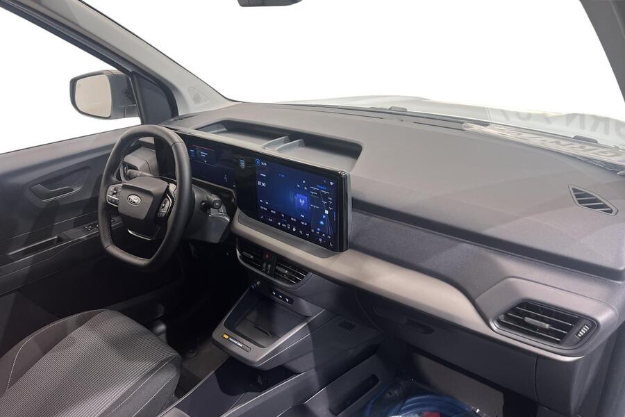 heti ajoon Ford Transit Courier