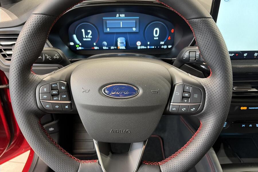 heti ajoon Ford Focus