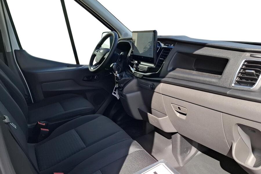 heti ajoon Ford Transit