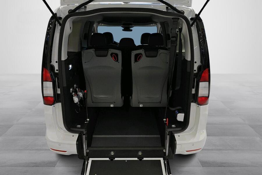 heti ajoon Ford Grand Tourneo Connect