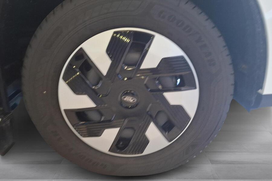 heti ajoon Ford Transit Custom