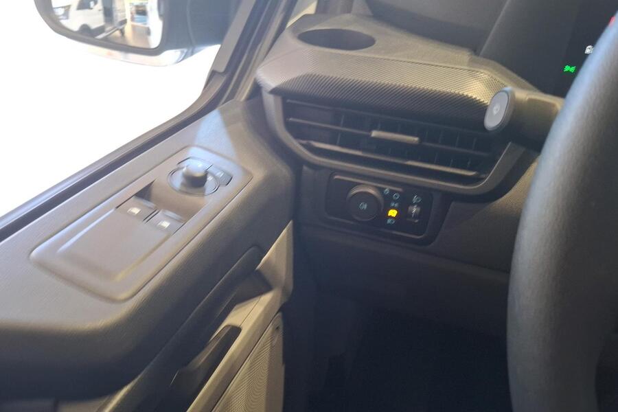 heti ajoon Ford Transit Custom