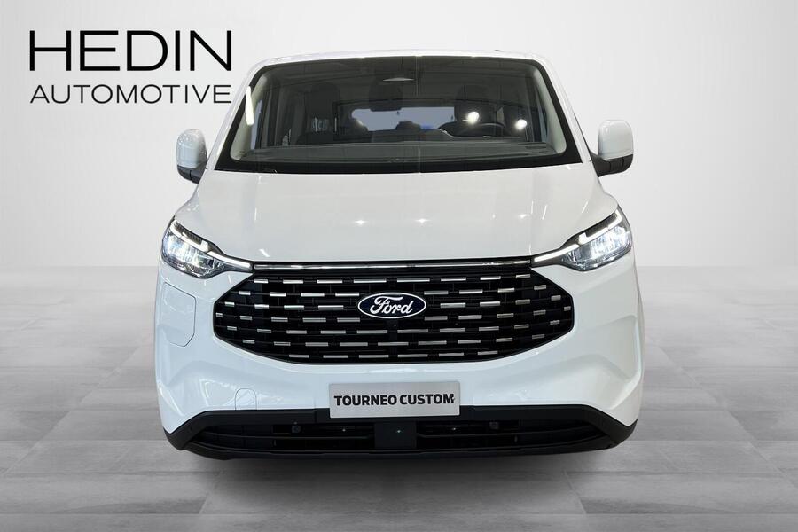 heti ajoon Ford Tourneo Custom
