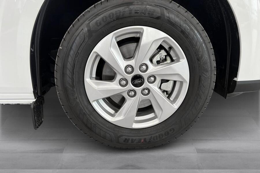 heti ajoon Ford Tourneo Custom