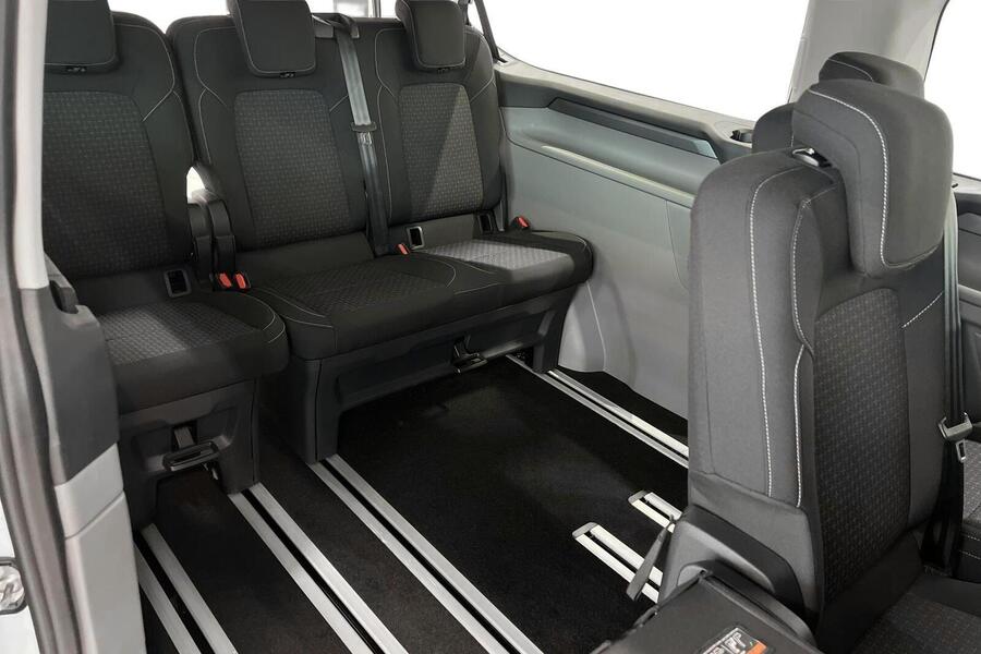 heti ajoon Ford Tourneo Custom