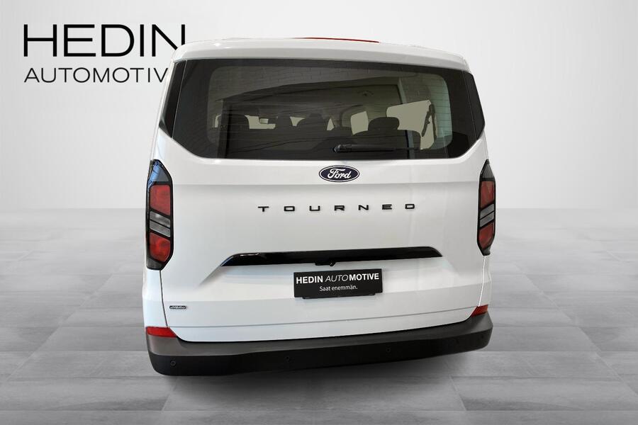 heti ajoon Ford Tourneo Custom