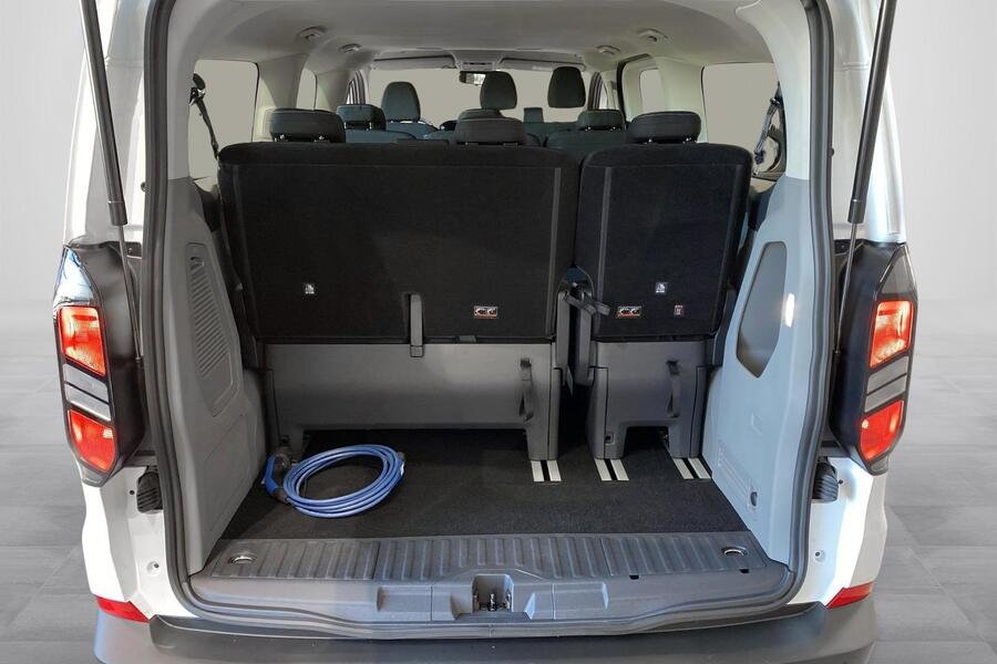 heti ajoon Ford Tourneo Custom