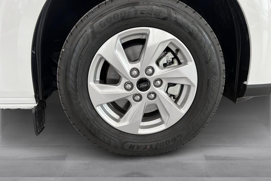 heti ajoon Ford Tourneo Custom