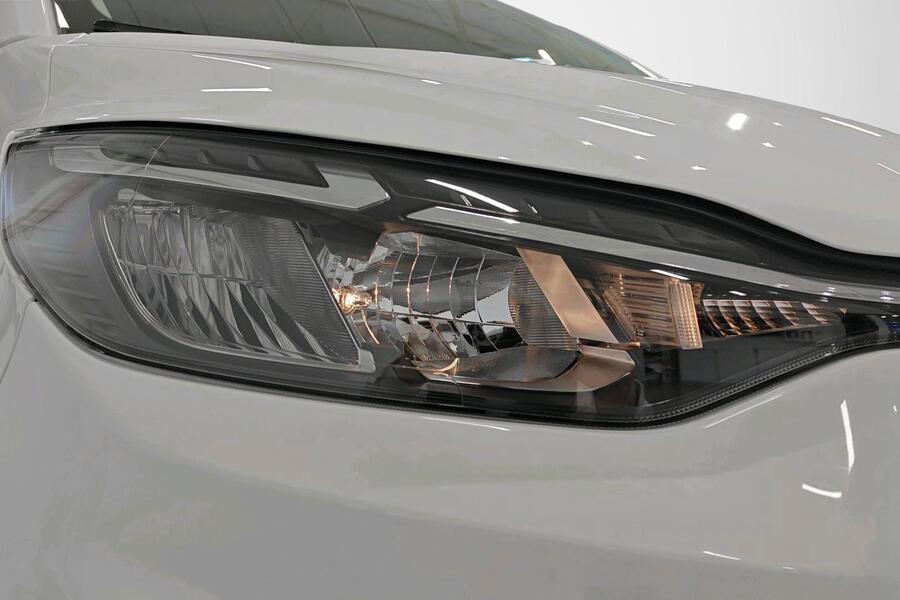 heti ajoon Ford Transit Custom