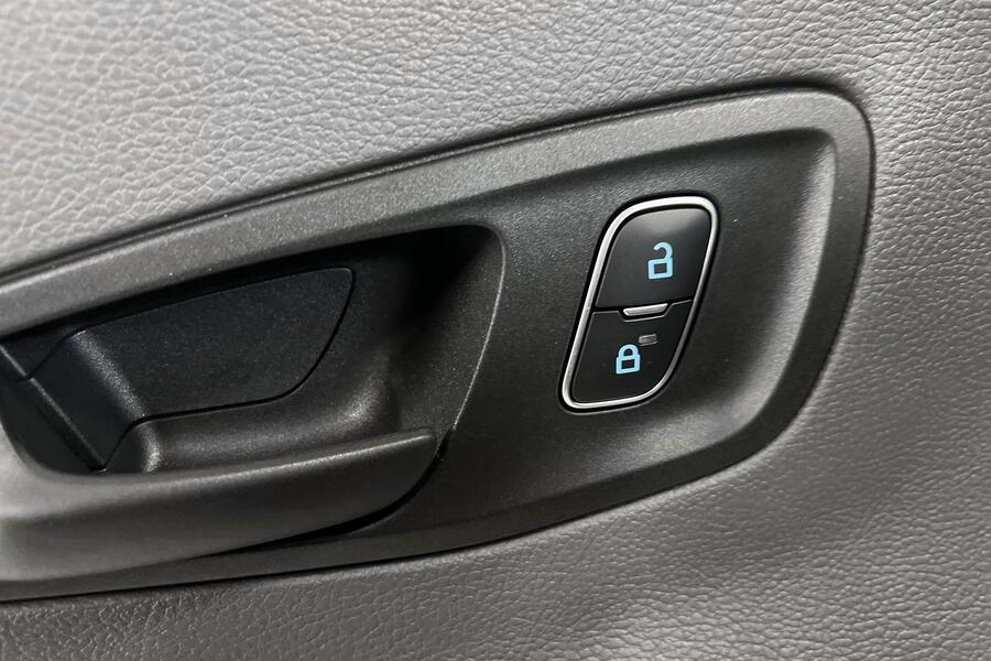 heti ajoon Ford Transit