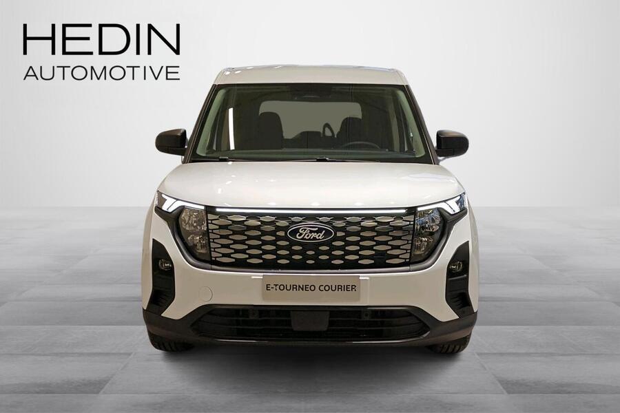 heti ajoon Ford Tourneo Courier