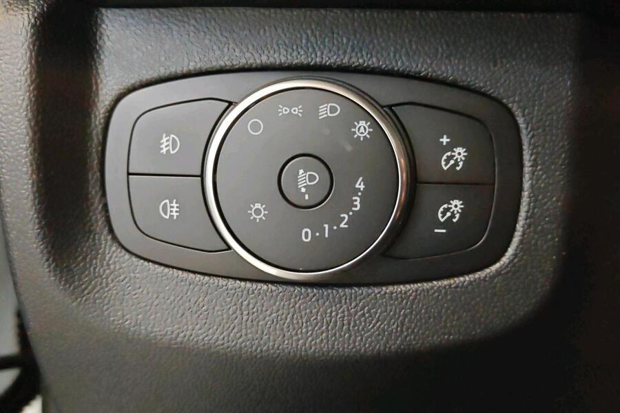 heti ajoon Ford Tourneo Courier