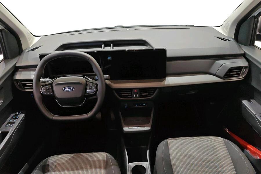 heti ajoon Ford Tourneo Courier