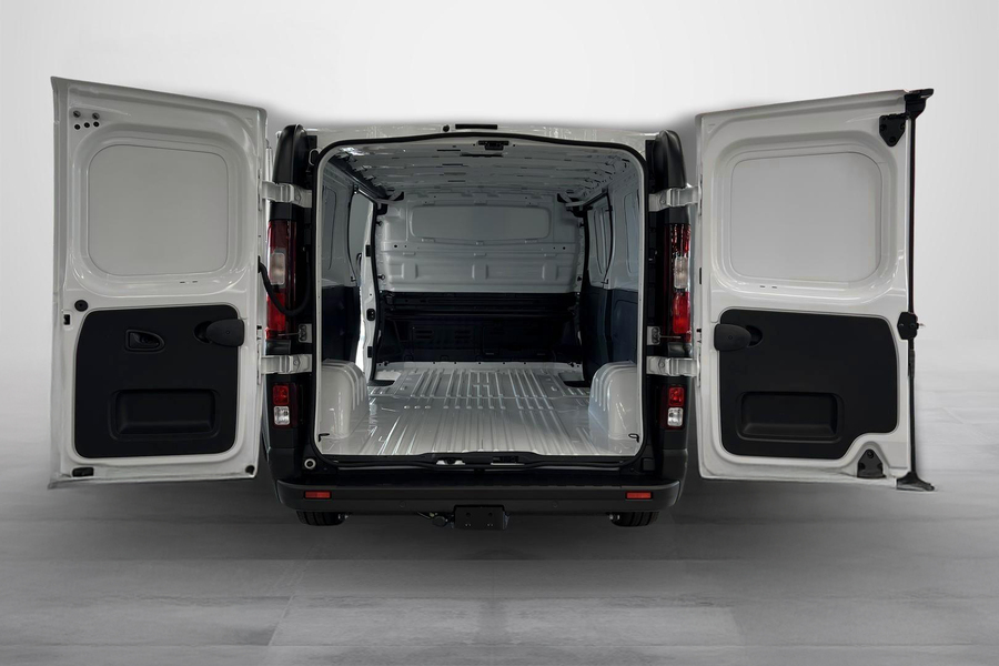 heti ajoon Nissan Primastar