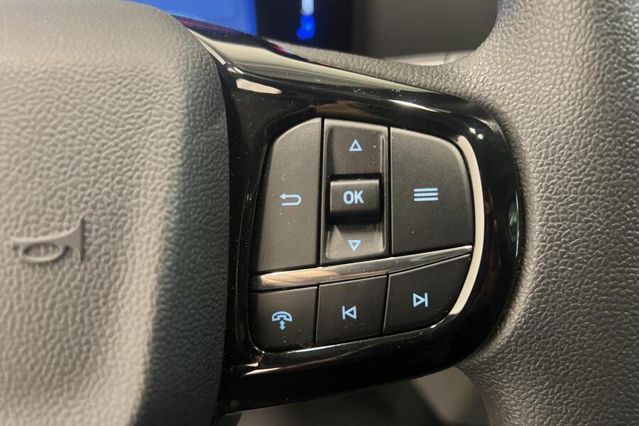 heti ajoon Ford Transit Custom