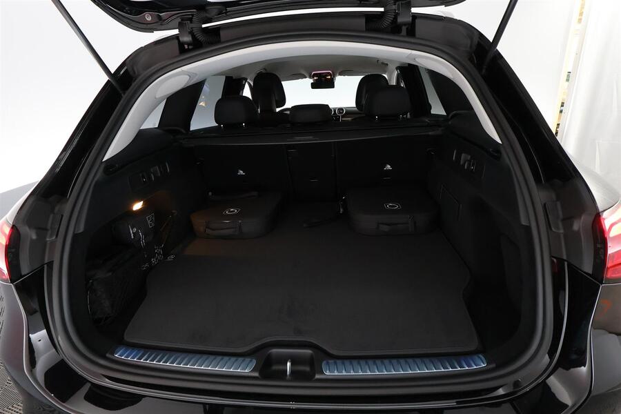 heti ajoon Mercedes-Benz GLC