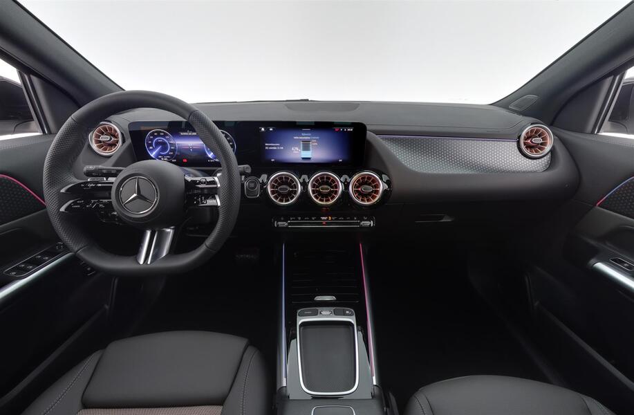 heti ajoon Mercedes-Benz EQA