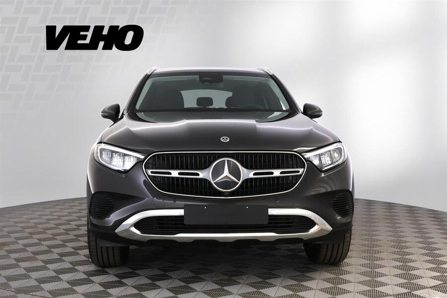 heti ajoon Mercedes-Benz GLC