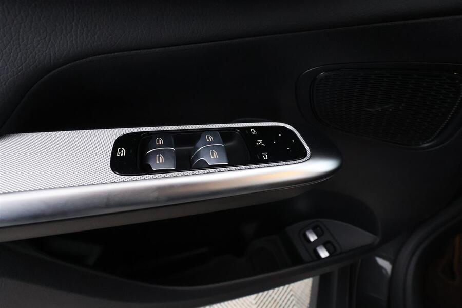 heti ajoon Mercedes-Benz GLC