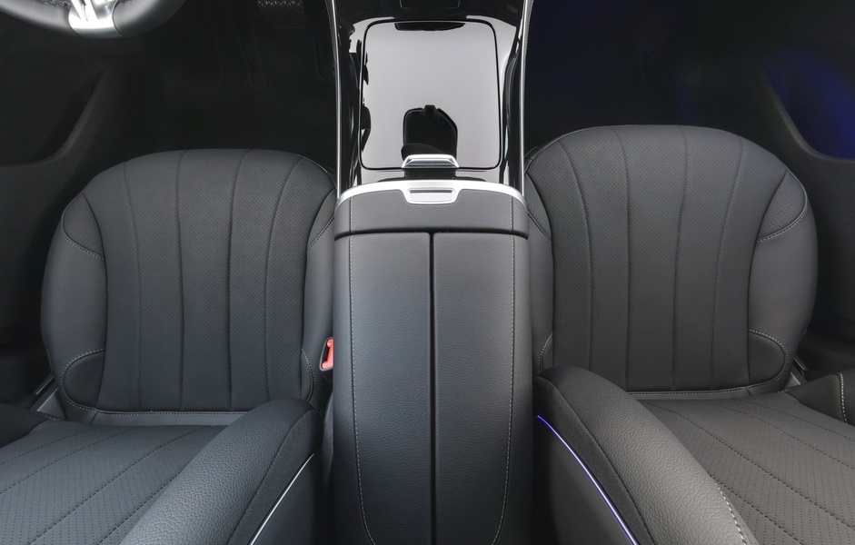 heti ajoon Mercedes-Benz EQE