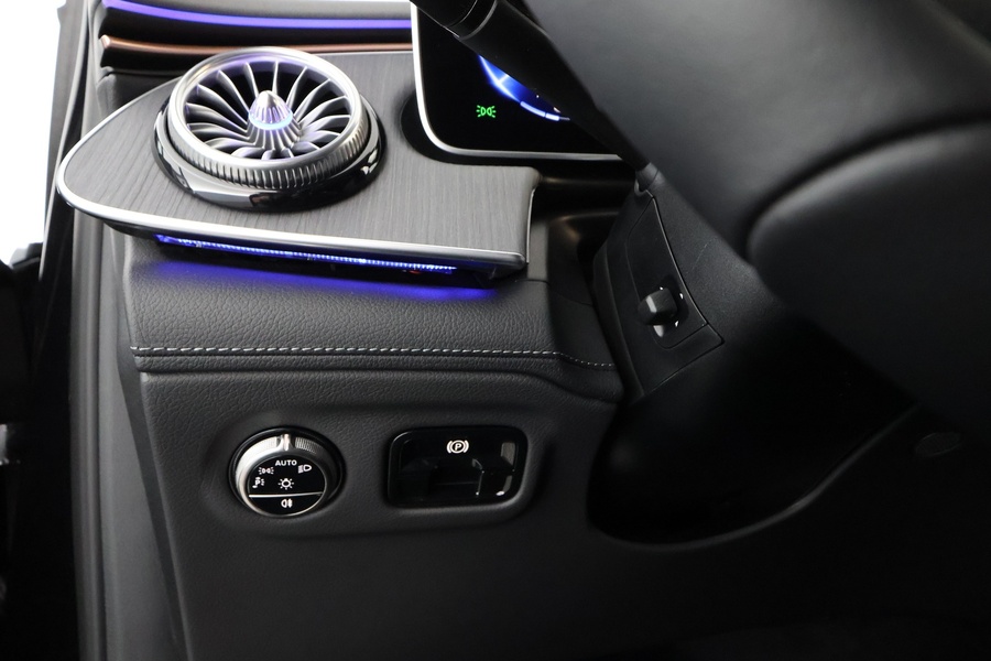 heti ajoon Mercedes-Benz EQE