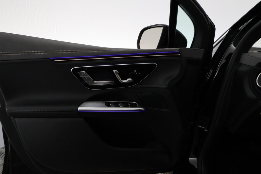 heti ajoon Mercedes-Benz EQE