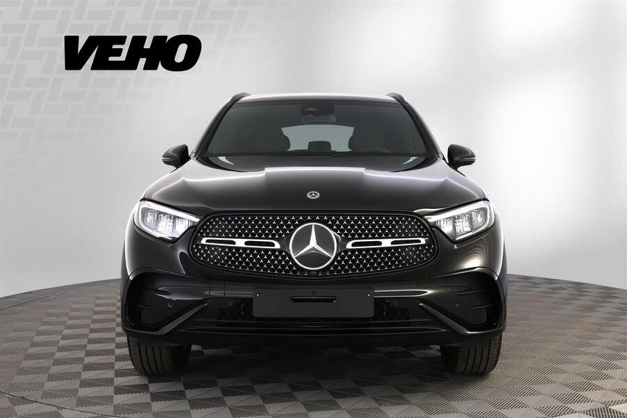 heti ajoon Mercedes-Benz GLC