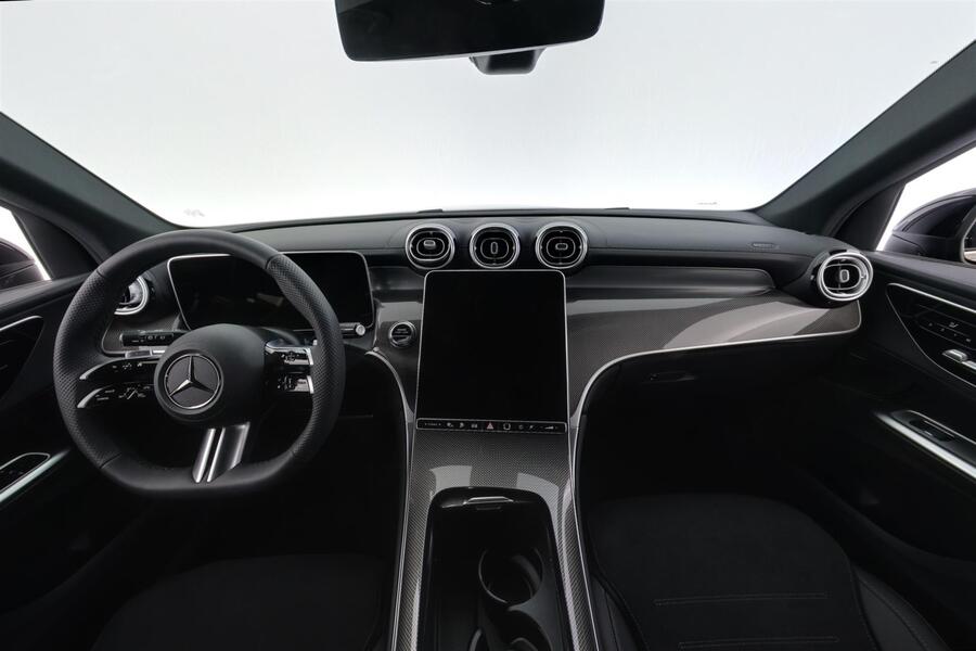 heti ajoon Mercedes-Benz GLC