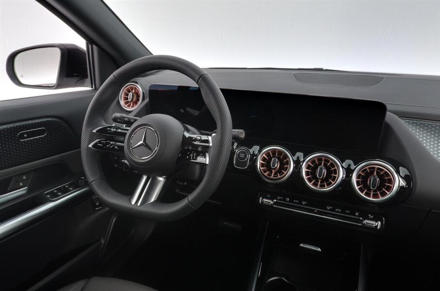 heti ajoon Mercedes-Benz EQA