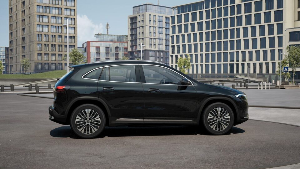 heti ajoon Mercedes-Benz EQA