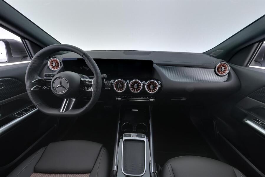 heti ajoon Mercedes-Benz EQA