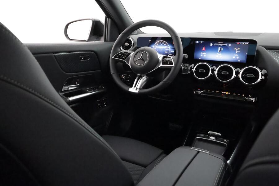 heti ajoon Mercedes-Benz GLA