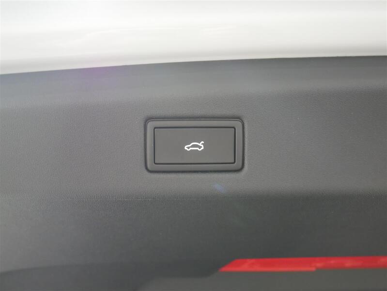 Tourer GTX 4MOTION 75-v Juhlamalli 250 kW, akku 86 kWh*Heti toimitukseen!* heti ajoon Volkswagen ID.7