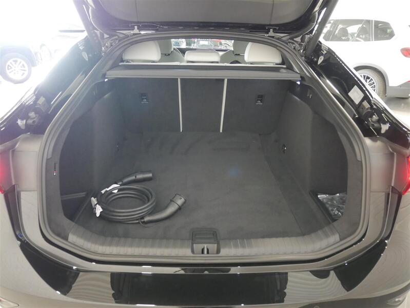 heti ajoon Audi A6 e-tron