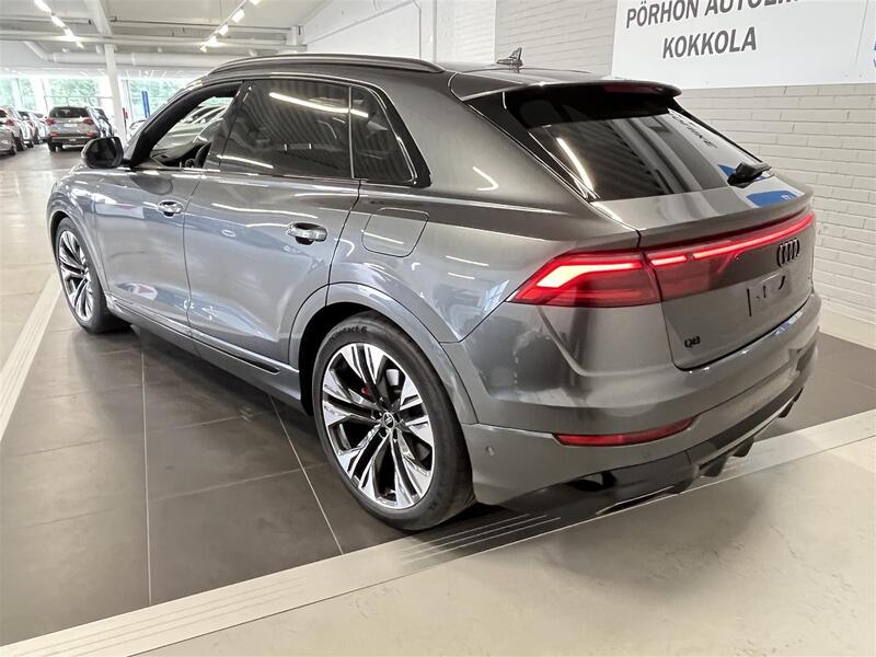 heti ajoon Audi Q8